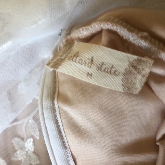 Altar’d State Ivory & Nude Sleeveless Fit & Flare Floral Chiffon Layered Dress M - Picture 7 of 9